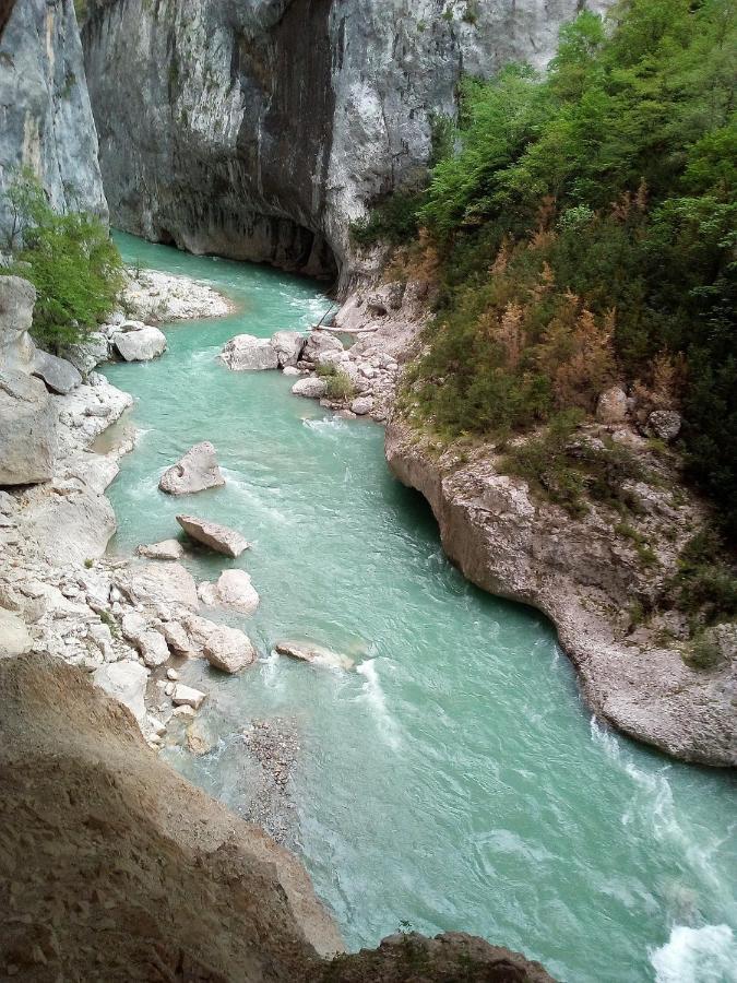 Campasun Camping De L'Aigle Aiguines Exteriér fotografie
