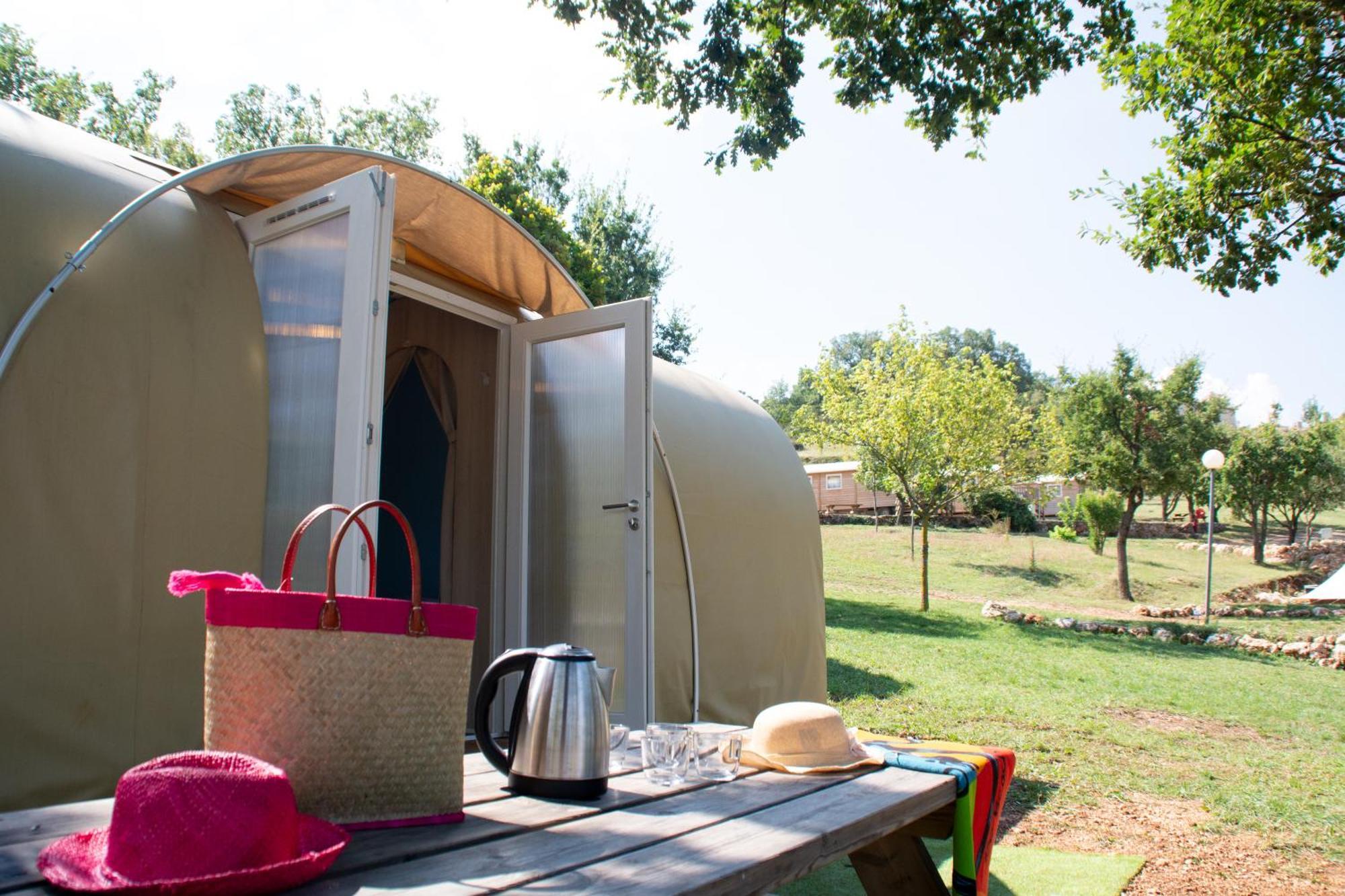 Campasun Camping De L'Aigle Aiguines Exteriér fotografie